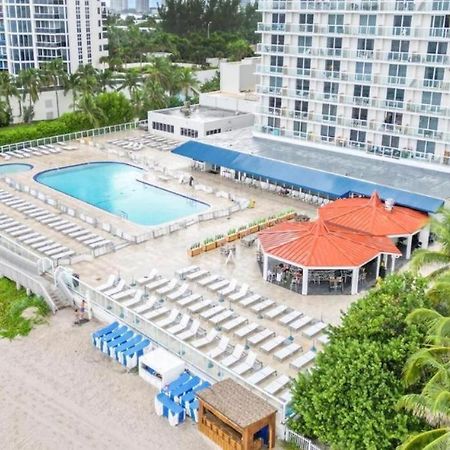 Departamento Sobre La Playa Con Vista A La Collins Ave Sunny Isles Beach Exterior photo